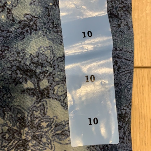 Bandolino Lisbeth Skinny Jeans Denim Curvy Crop Super Luxe Paisley Women’s 10 - Picture 8 of 11